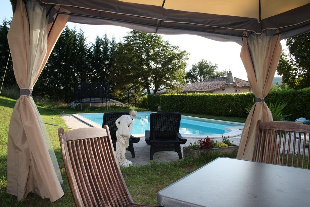 La Perle Du Lot Panzió Castelnau-Montratier Kültér fotó